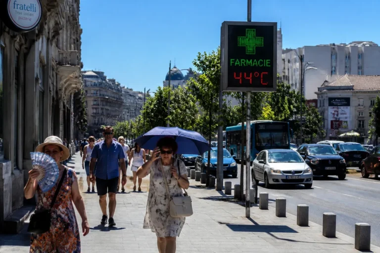 Val de caniculă în toată România: weekend cu temperaturi de până la 40 de grade