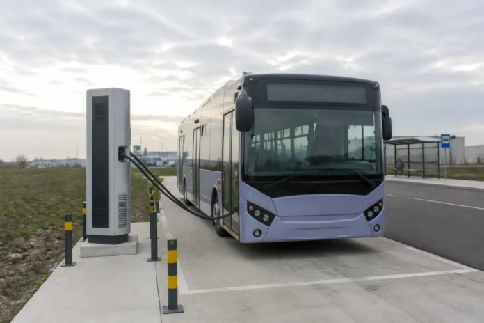 Autobuzele electrice dintre Ploiești și Ariceștii Rahtivani mai au nevoie de licențe