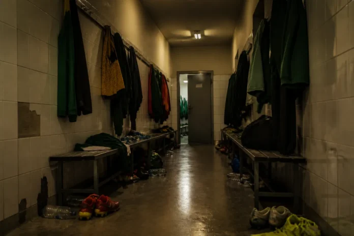 Scandal la Dinamo – FC Voluntari: președintele Bălănescu a coborât la vestiare după penalty-ul VAR Scandal la Dinamo – FC Voluntari