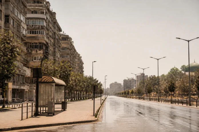 Val de căldură la București: cod galben de caniculă și nopți tropicale Val de căldură la București