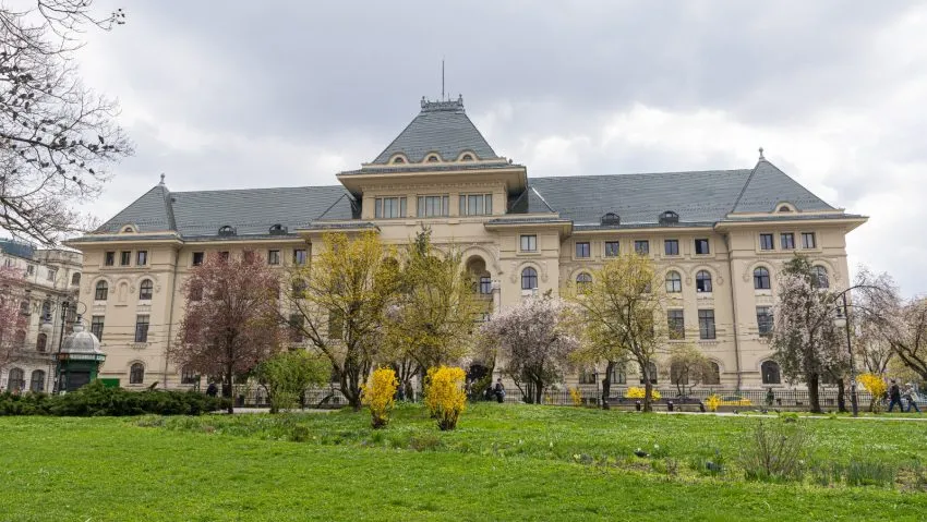 Prima trecere de pietoni inteligentă din Bucureşti, amenajată pe Şos. Chitilei