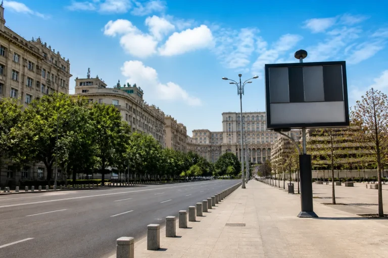 Vreme călduroasă în București pe 1 septembrie 2026. Maxime de 33 de grade