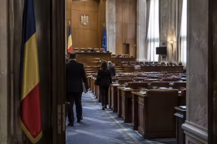 Adrian Veștea avertizează PNL că ar putea ajunge în situația PNȚCD Adrian Veștea avertizează PNL că ar putea ajunge în situația PNȚCD
