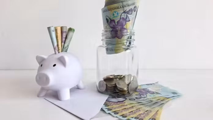 Euro a crescut ușor după învestirea Guvernului Niculescu. Cursul BNR din 21 octombrie Euro a crescut ușor după învestirea Guvernului Niculescu. Cursul BNR din 21 octombrie