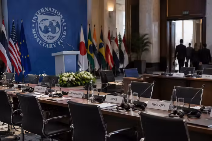 Reuniunea FMI, marcată de protestul delegaților în timpul discursului ministrului rus