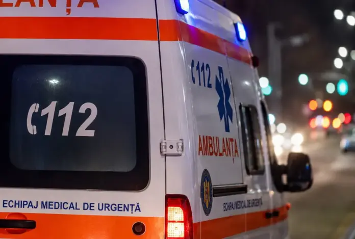Tânără de 27 de ani, în stare critică la Spitalul Județean Suceava după ce și-ar fi dat foc