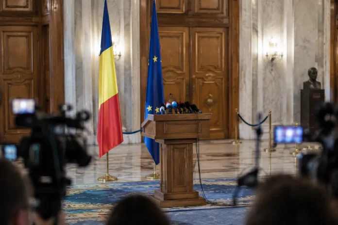 Traian Băsescu susține că mesajele lui Nicușor Dan au slăbit Guvernul Mureșan Traian Băsescu susține că mesajele lui Nicușor Dan au slăbit Guvernul Mureșan